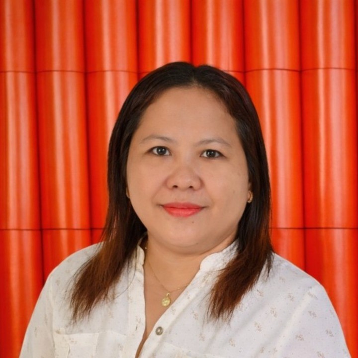 Mary Empeynado, Sales Development Representative at Custom Coins HQ